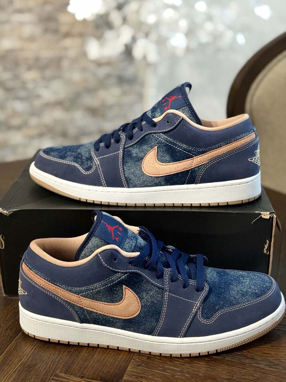 Nike Air Jordan 1 Low SE Denim Sneakers DH1259-400 Size 12 New in Box
